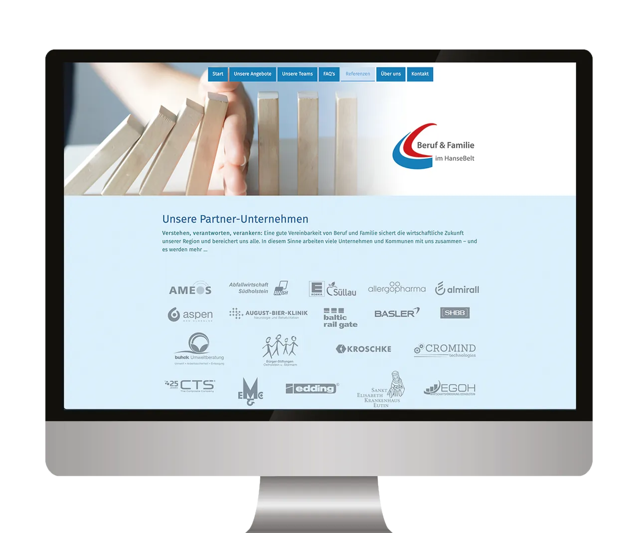 Unterseite Partnerunternehmen mit Logoleiste auf einem Monitor
